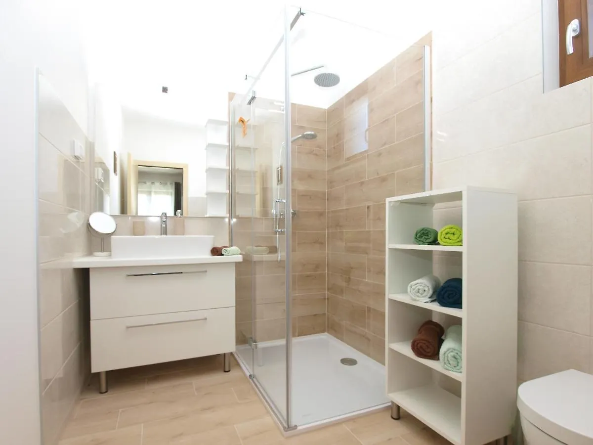 Villa Stella 2086 Jursici 0*,