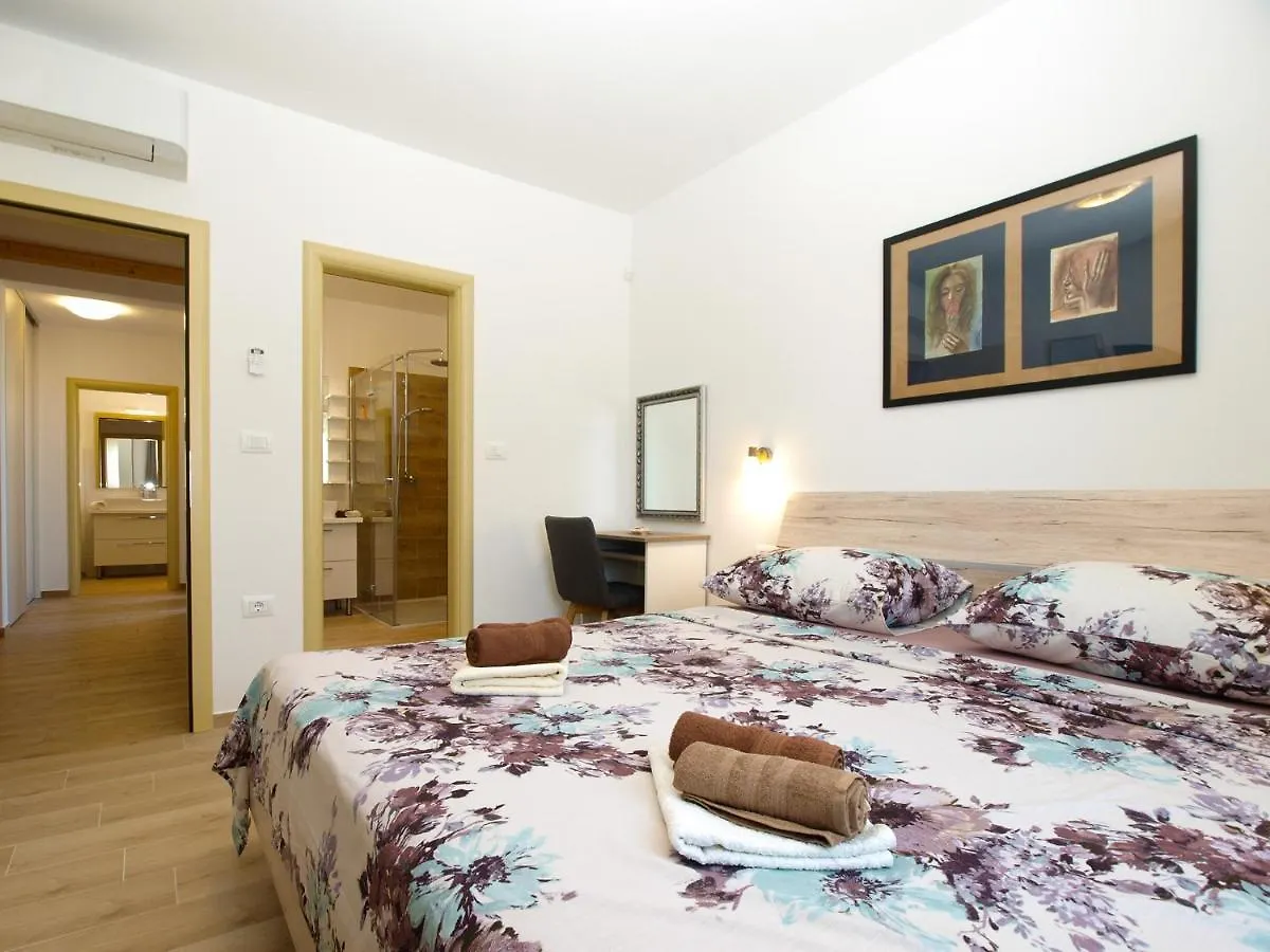 בית נופש Juršići Villa Stella 2086