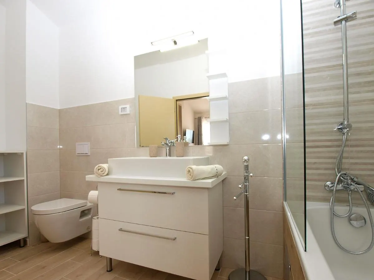 Juršići Villa Stella 2086 בית נופש